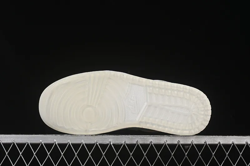 All categories Air Jordan Jordan series basketball shoes Air Jordan 1 Low G version pure original Air Jordan 1 Low AJ1 Joe 1 amber green low-top cultural casual sneakers HF4078-100